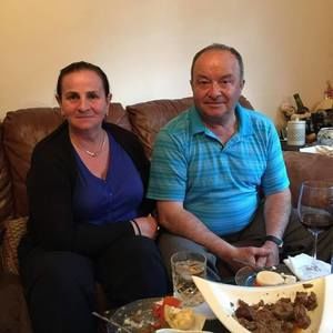 Meet your Posher, Bekim